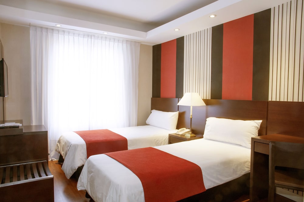 DORA HOTEL BUENOS AIRES 30/61