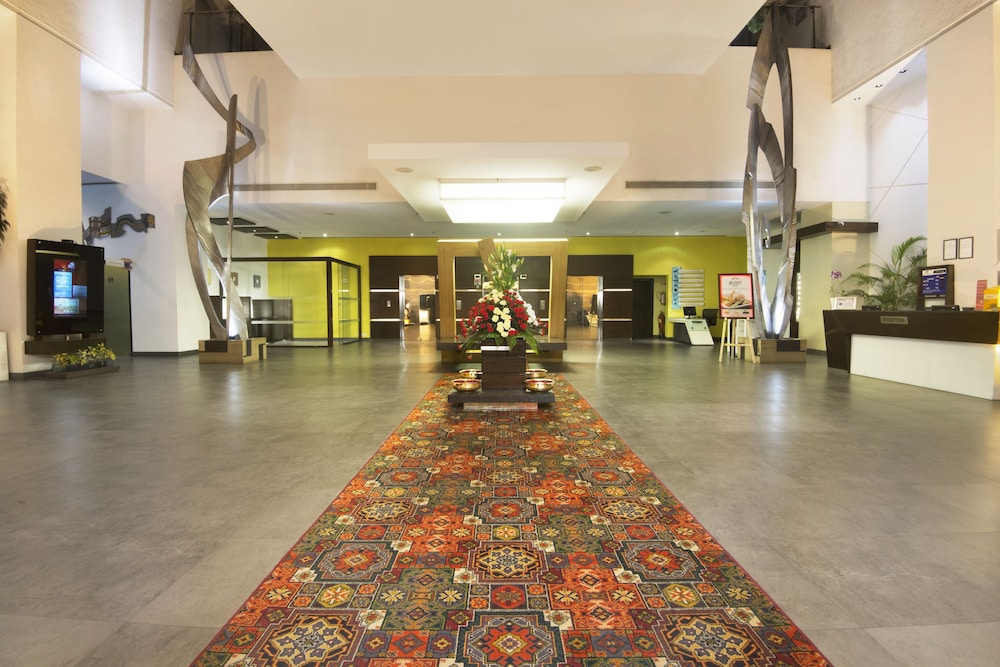 Sayaji Hotel 30/52