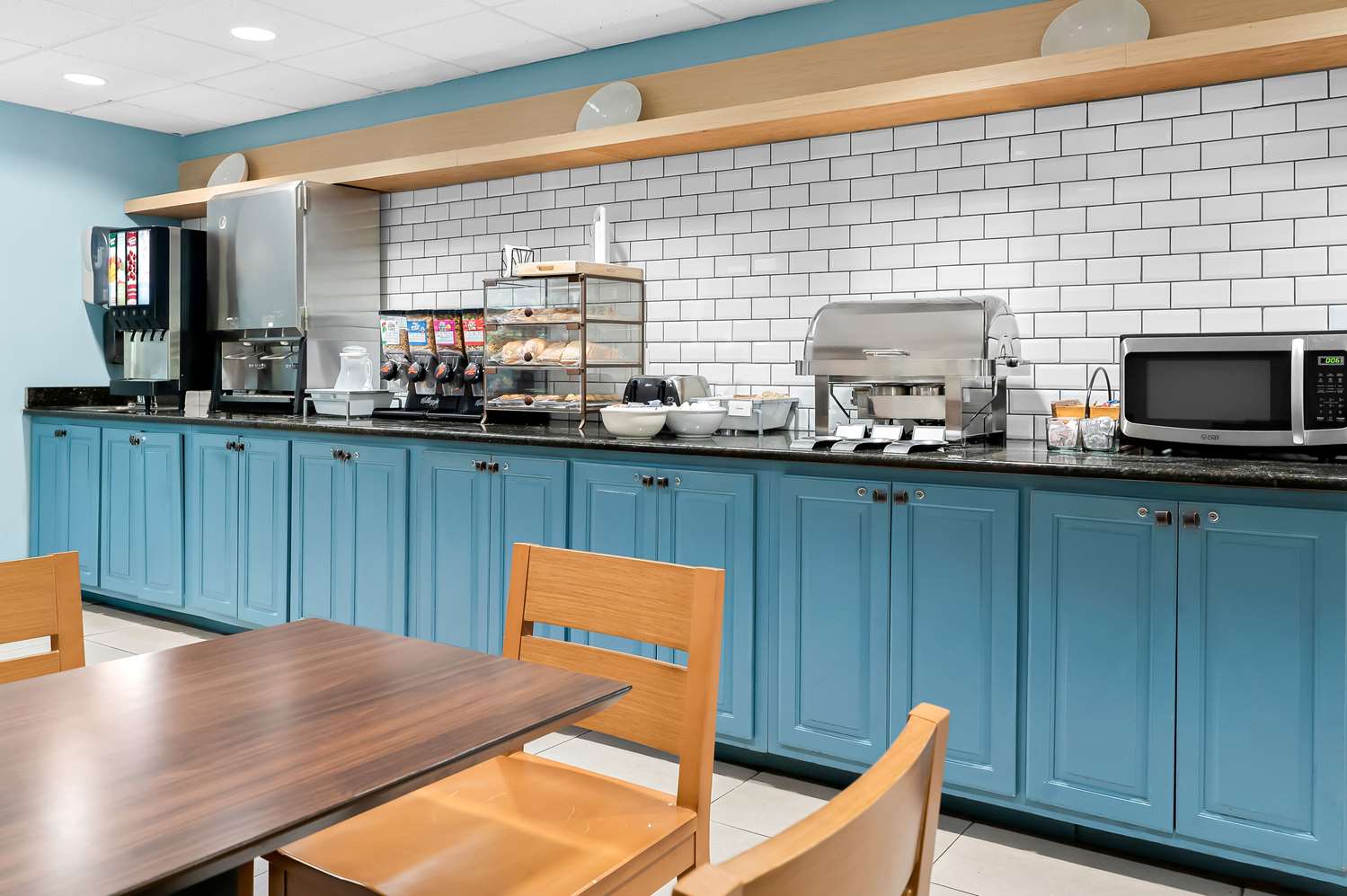Country Inn & Suites by Radisson, Columbia Airport, SC 11/18