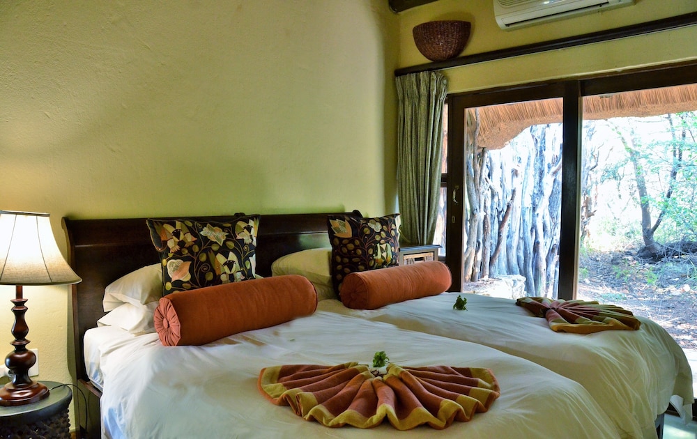 Motswiri Private Safari Lodge 14/67