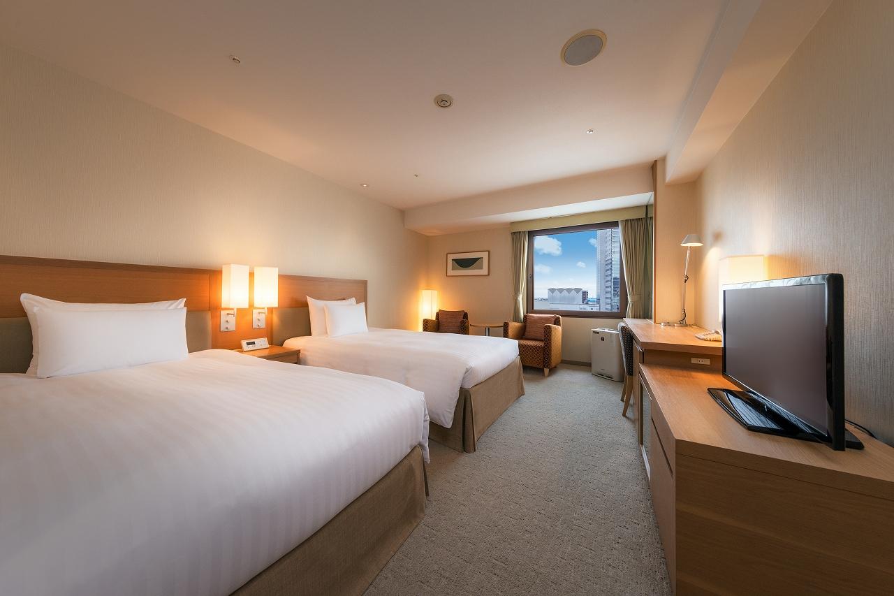 Moderate, Semi Double Bed, Twin Beds, City View, Smoking