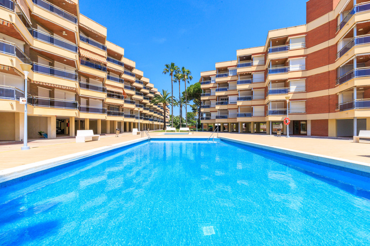 Apartamentos Sol De Espana 55/57