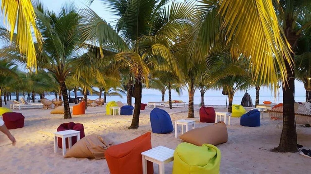 Chez Carole Beach Resort 38/50