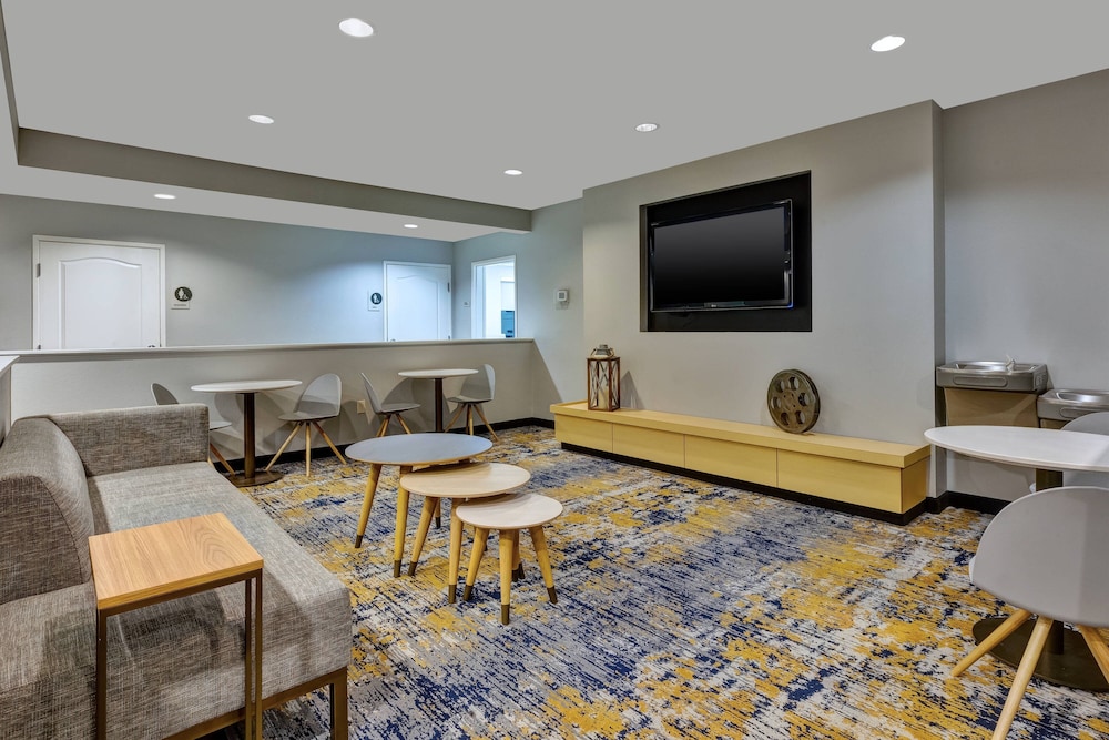 Towneplace Suites Nashville Airport 26/38