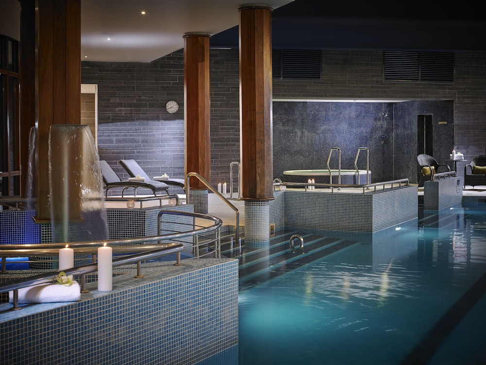 Castleknock Hotel 2/29
