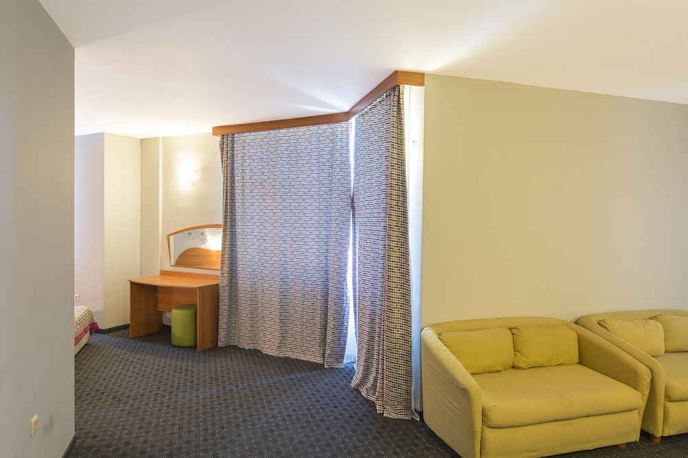 MPM Kalina Garden Hotel 14/63
