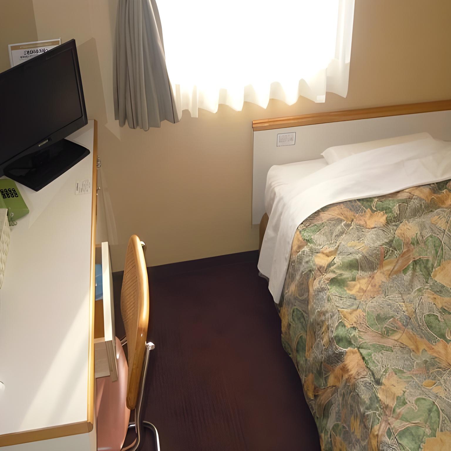 Semi Room, Single, Semi Double Bed, Smoking