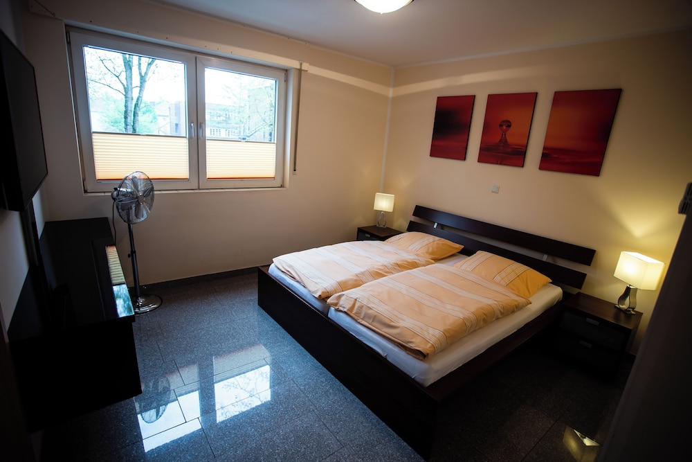 Hotel Am Sportpark 12/50