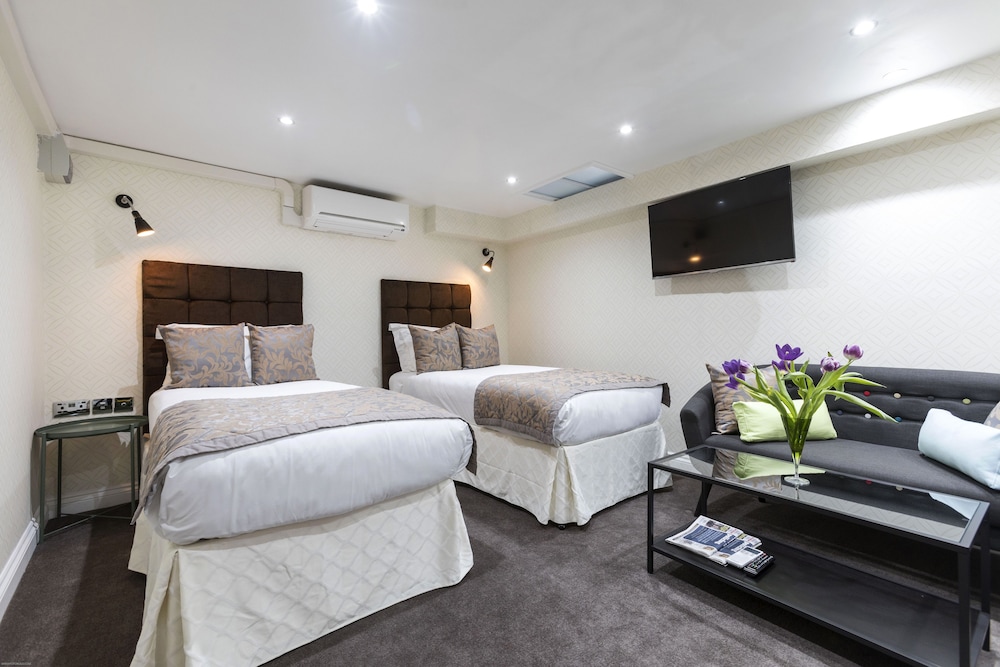 Hotel Shepherds Bush London 30/46