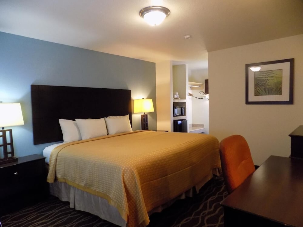 Budget Inn 15/25