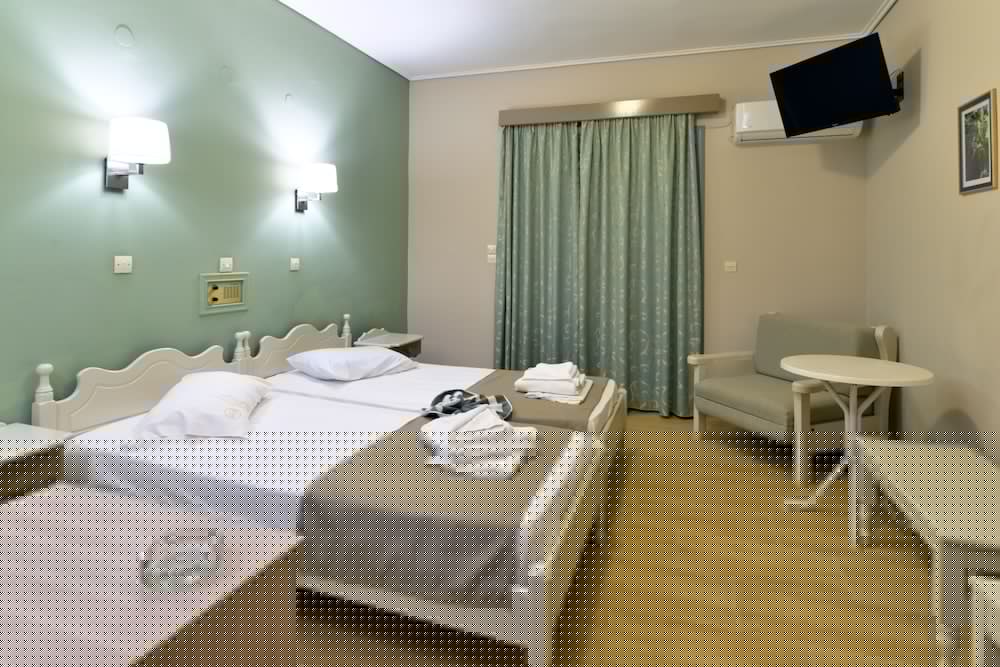 Panorama Hotel 8/30