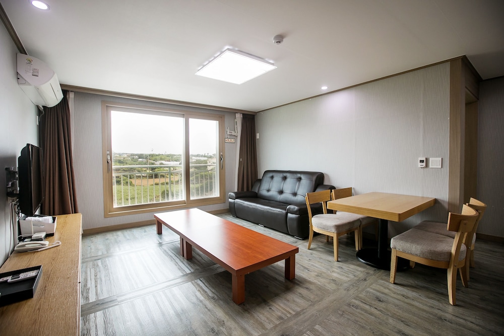 Suandsu Hotel 40/71
