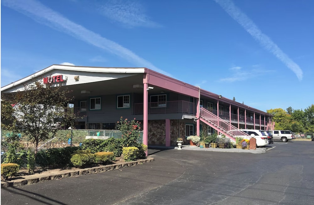 Beaverton Budget Inn by Capital O Portland 22/23
