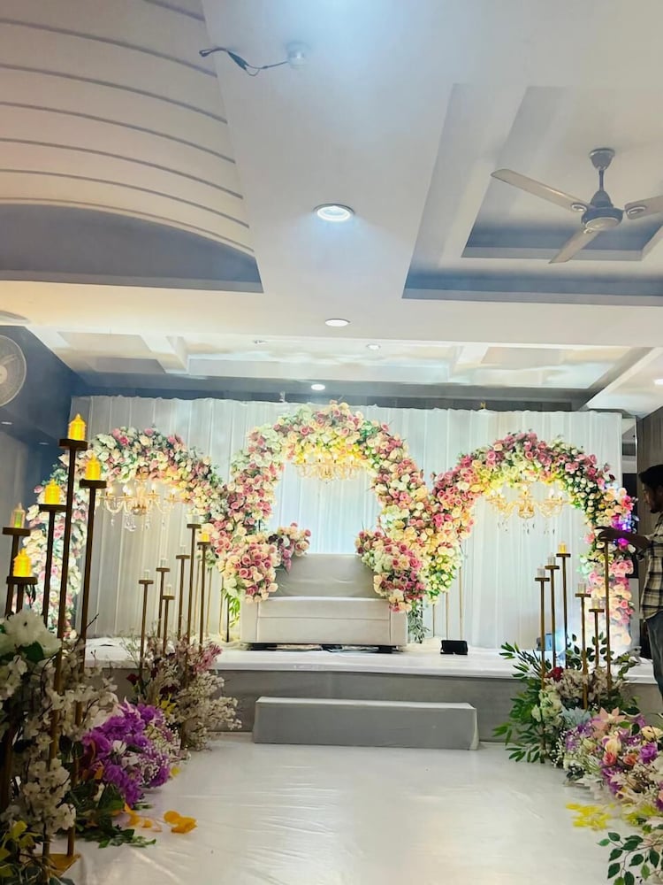 Dream Land 9/50