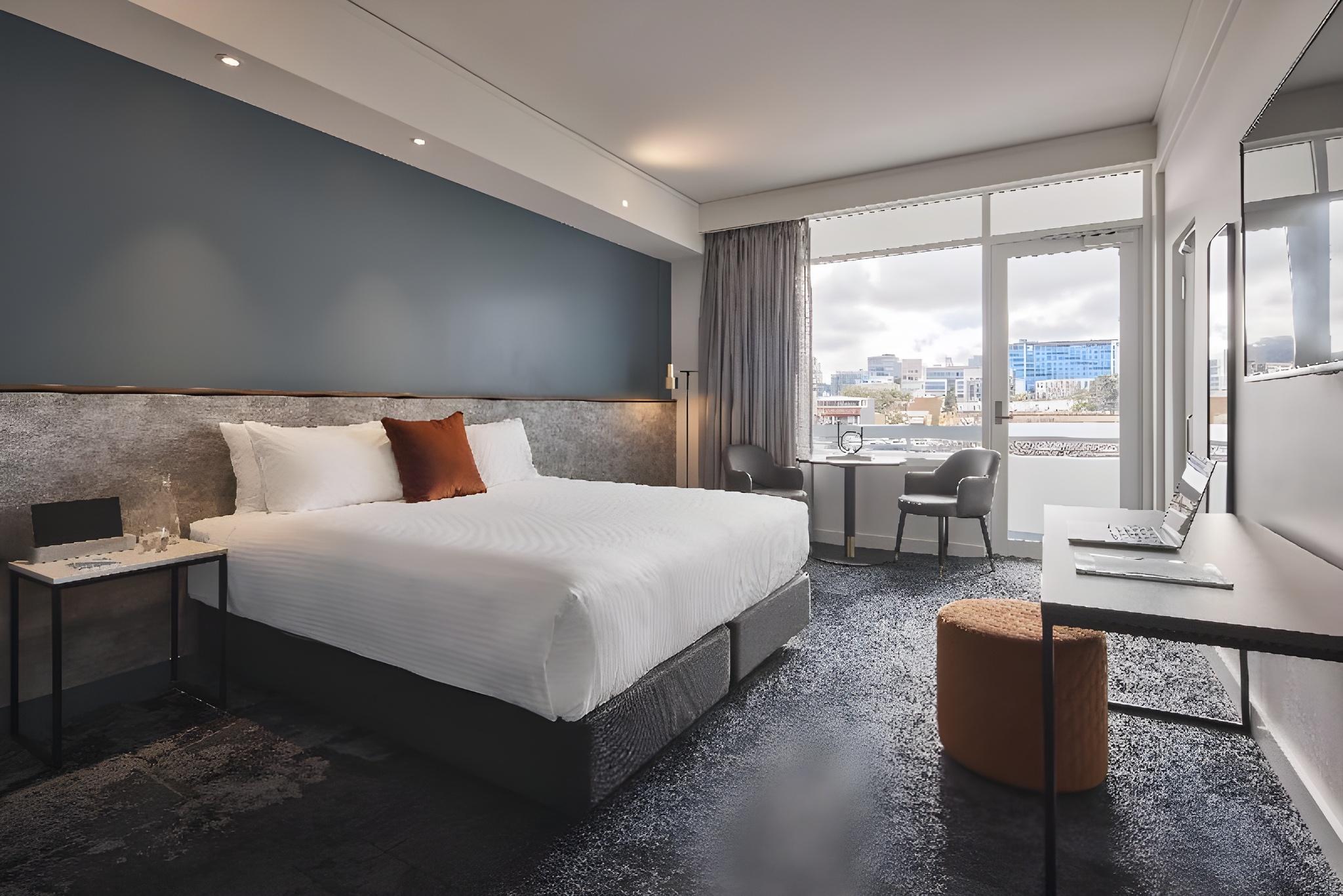 Urban, Junior Suite, Studio, King Bed