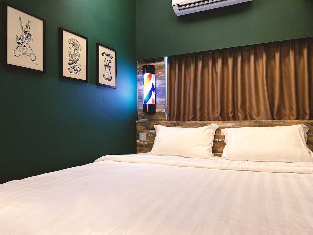 The Atelier Boutique Hotel 16/50