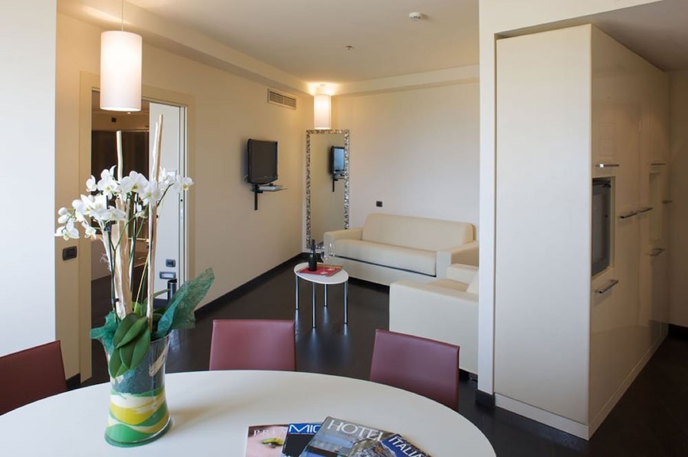Grand Hotel Mattei 19/47