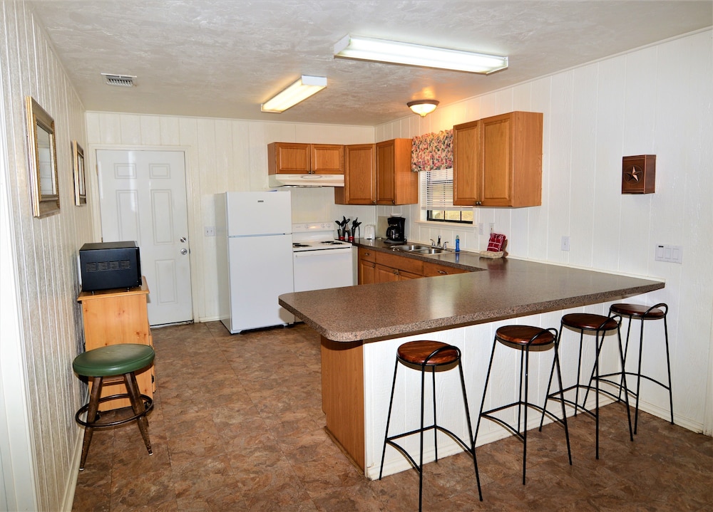 Thunderbird Resort & Event Center 52/80