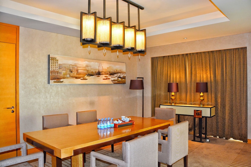 HOLIDAY INN GUANGZHOU SCIENCE CITY 34/50