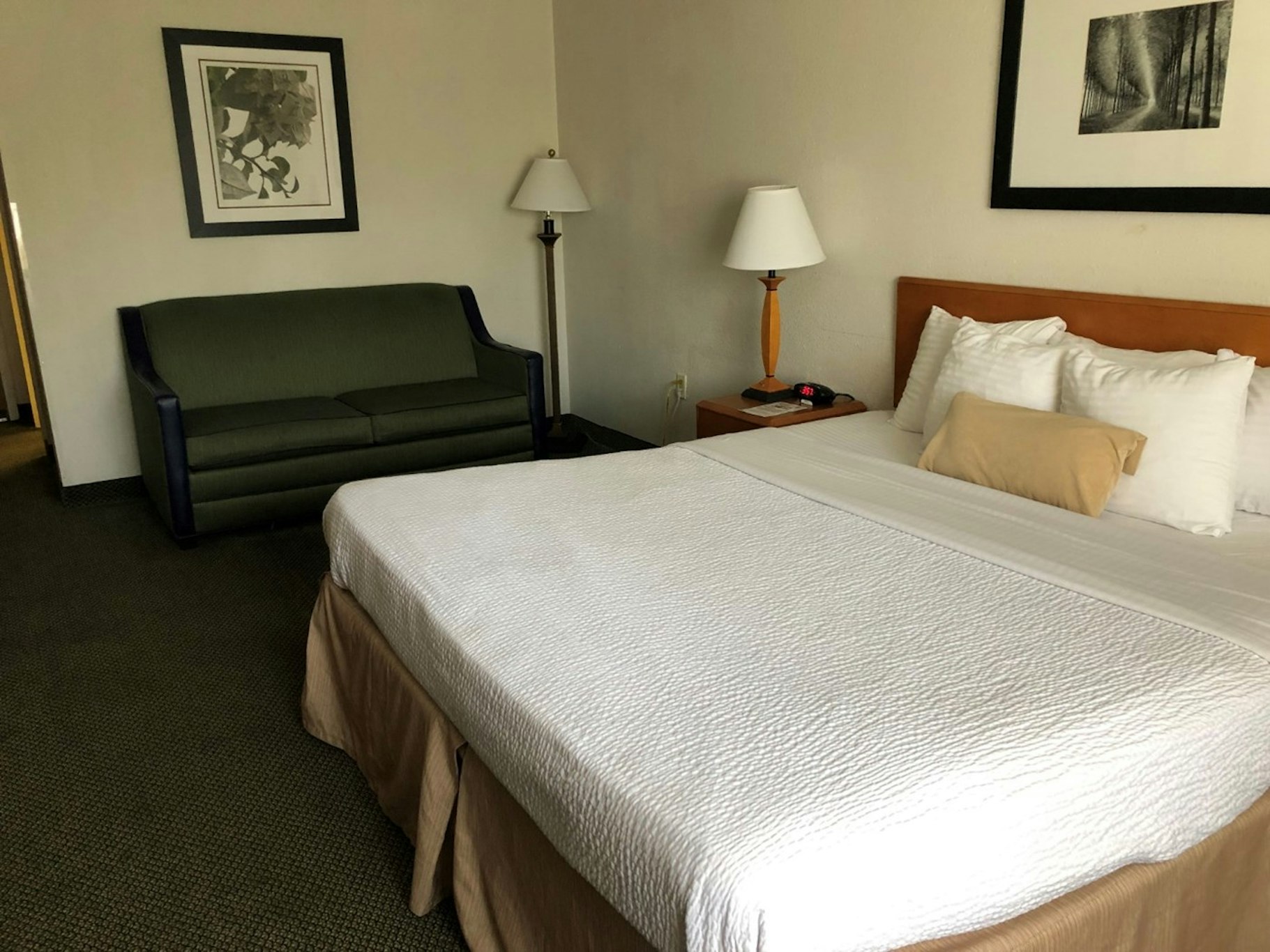 Capital Plaza Hotel 8/37