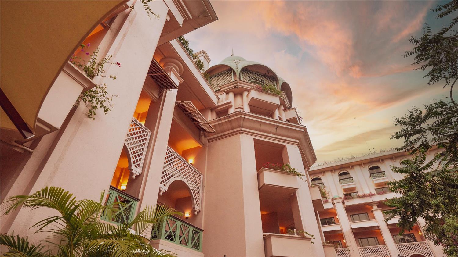 The Leela Palace Bengaluru photo3