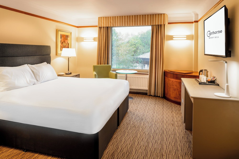 Standard, King Bed, Water Front