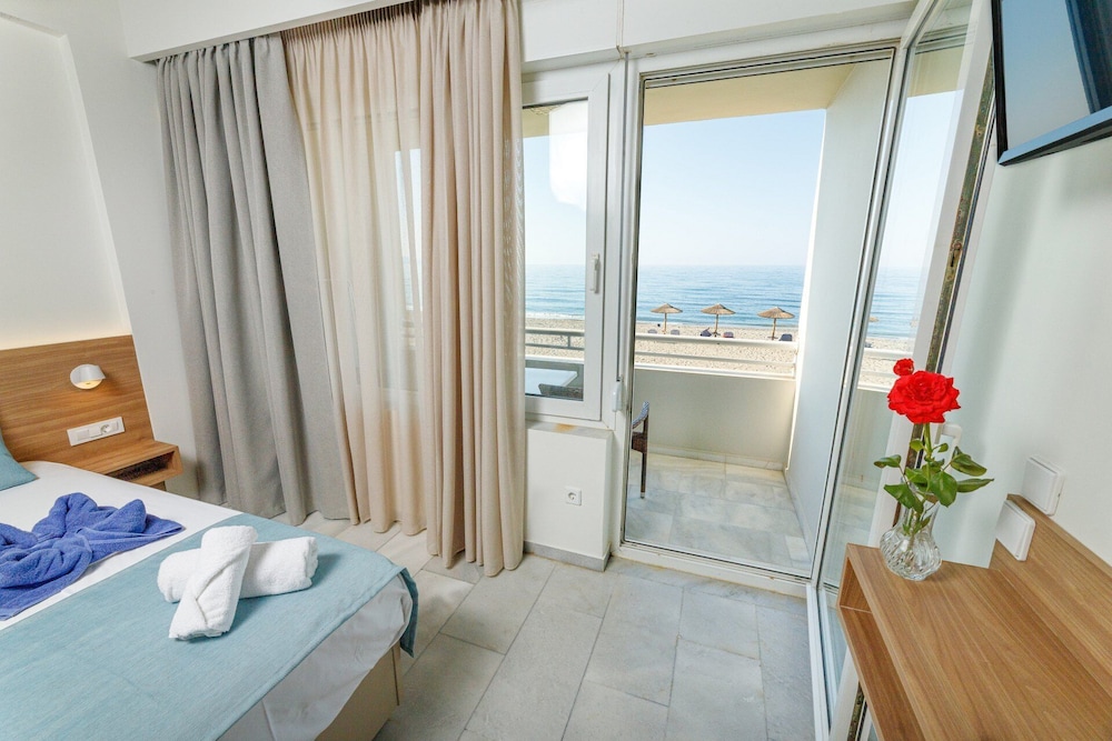 Kostakis Beach Hotel 18/46