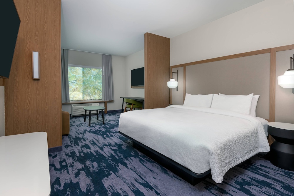 Fairfield Inn & Suites by Marriott Charlotte Monroe 7/28