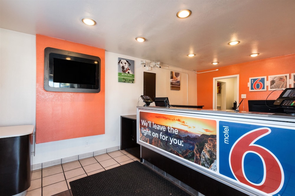 Motel6 Austin, TX - Airport - South 22/58