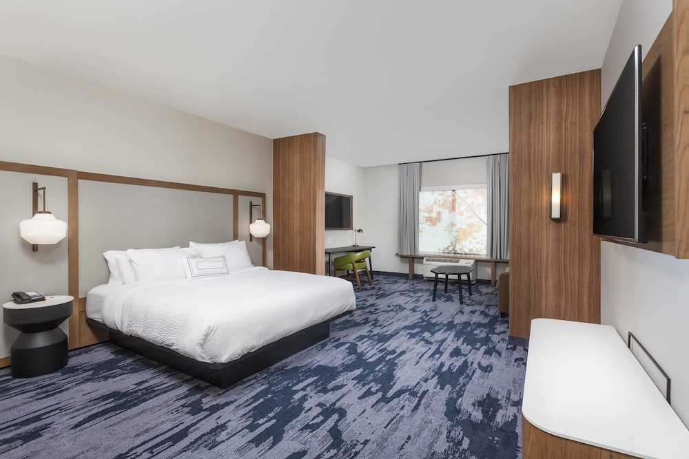 Fairfield Inn Suites Lebanon 15/37