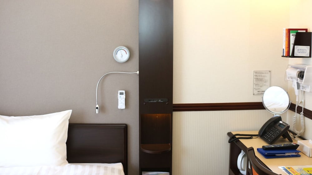 Toyoko Inn Toyama-eki Shinkansen-guchi No.2 20/57
