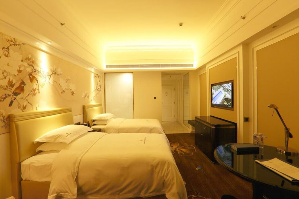 Dayhello International Hotel 17/50