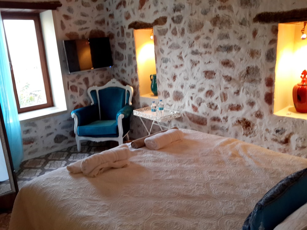 Lemon Villa Hotel 52/74