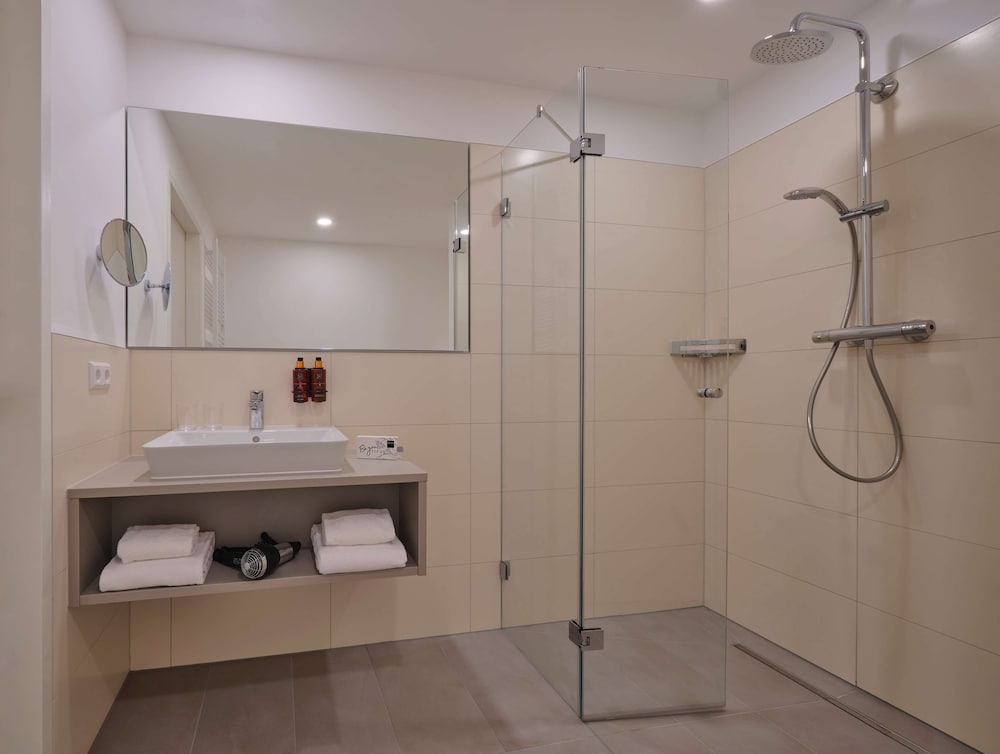 Dorint Parkhotel Frankfurt/Bad Vilbel 44/47