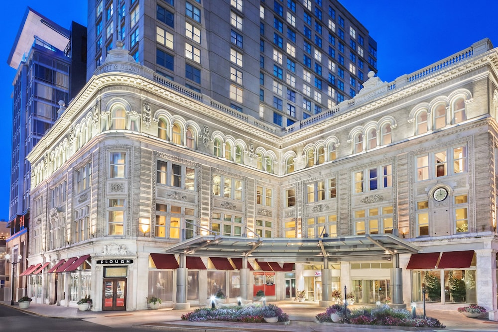 Lancaster Marriott at Penn Square in LANCASTER - PA