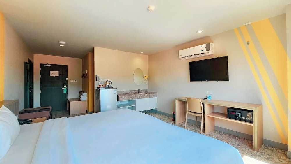 Recenta Suite Phuket Suanluang 11/50