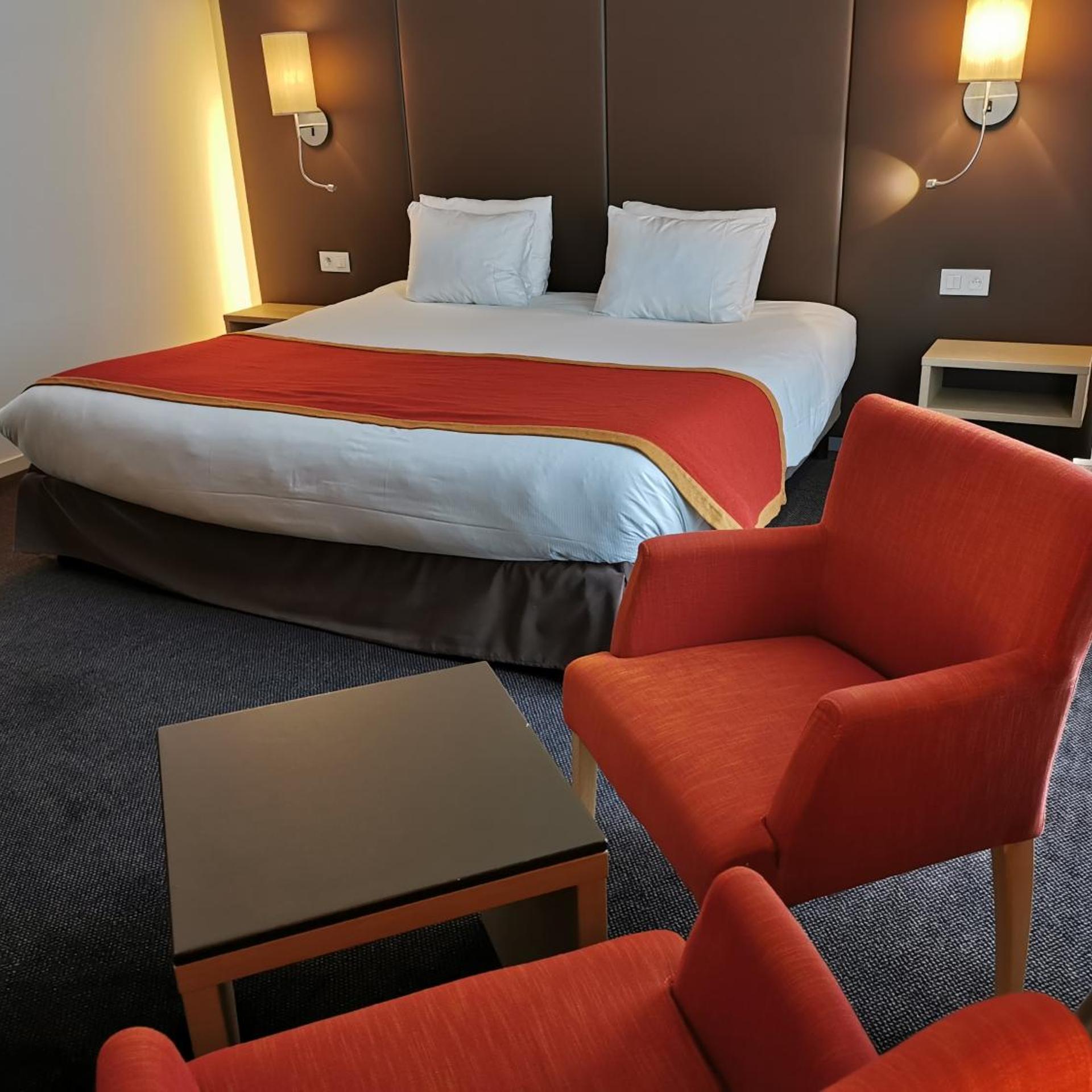 Room, Double Bed, Large