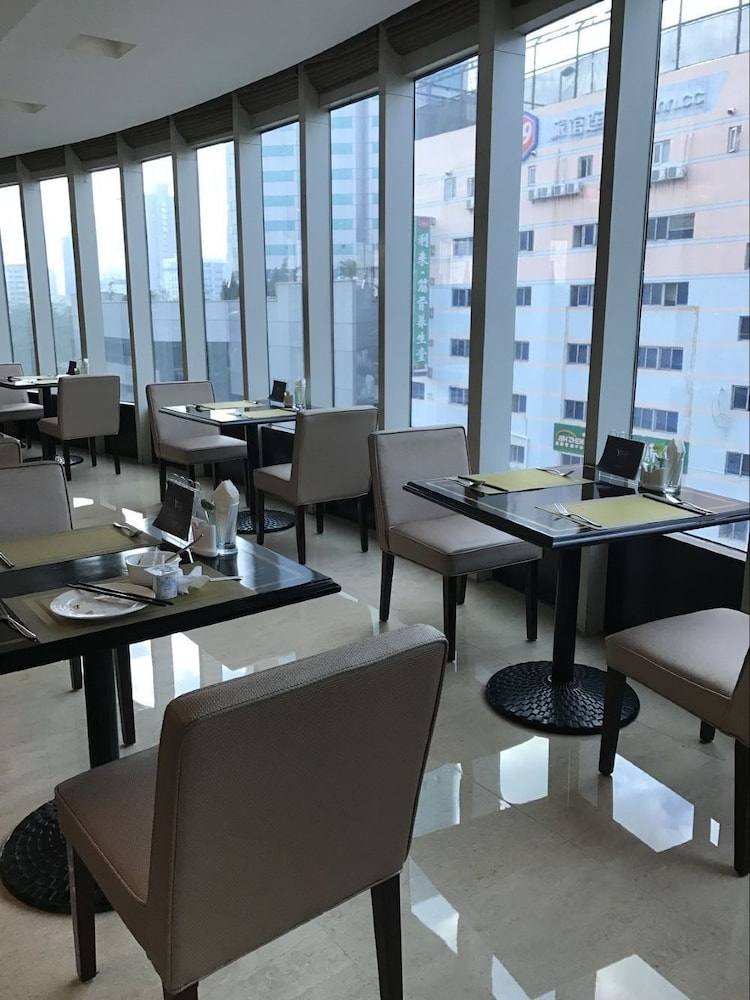 Dongguan Silverworld Garden Hotel 45/63