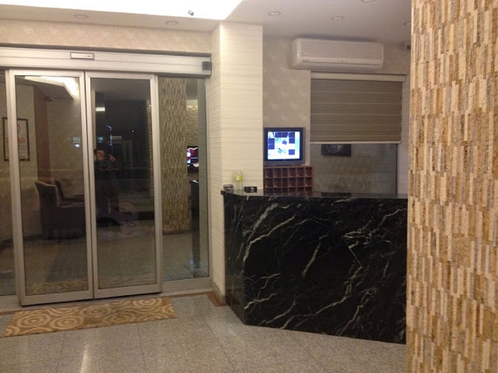Buyuk Hotel 11/50