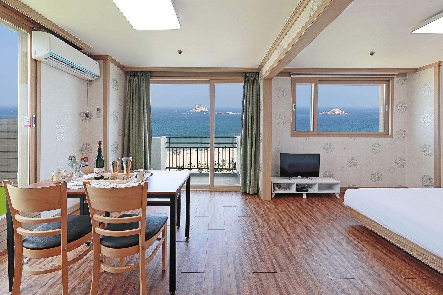 Condo, Spa, Water, Suite, Twin Beds, Panoramic Ocean View, Terrace