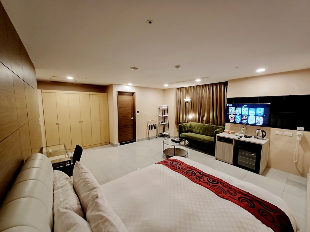 Sayo Hotel 20/50