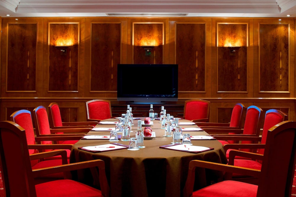 Delta Hotels by Marriott Bristol City Centre 27/29