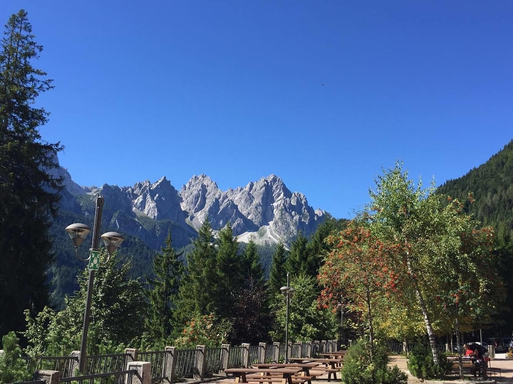 Bella Italia and Efa Village 48/50