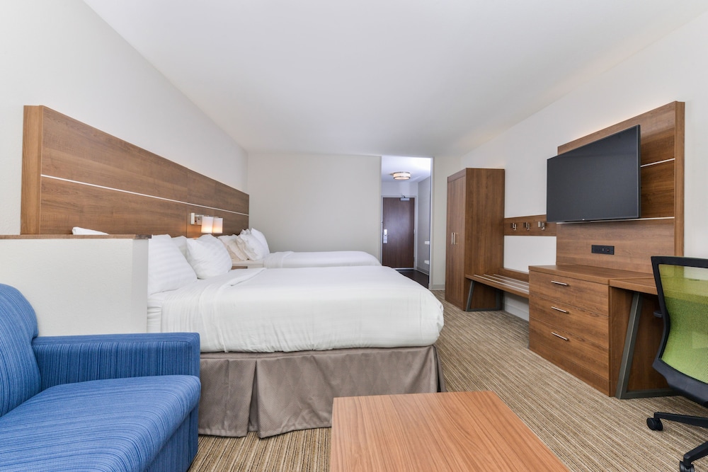 Holiday Inn Express Suites Ogallala 20/75