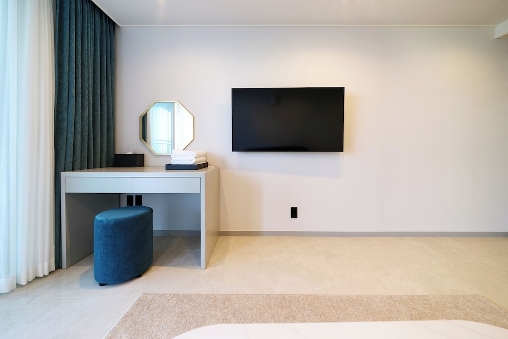 Hotel Withus Jeongdongjin 42/48