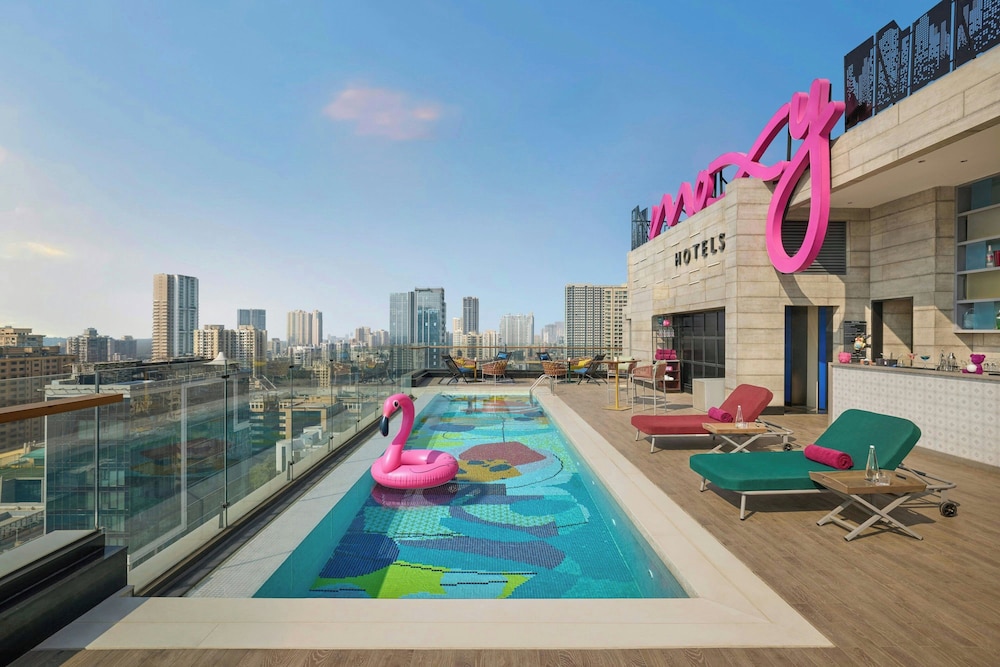 Moxy Mumbai Andheri West 38/40