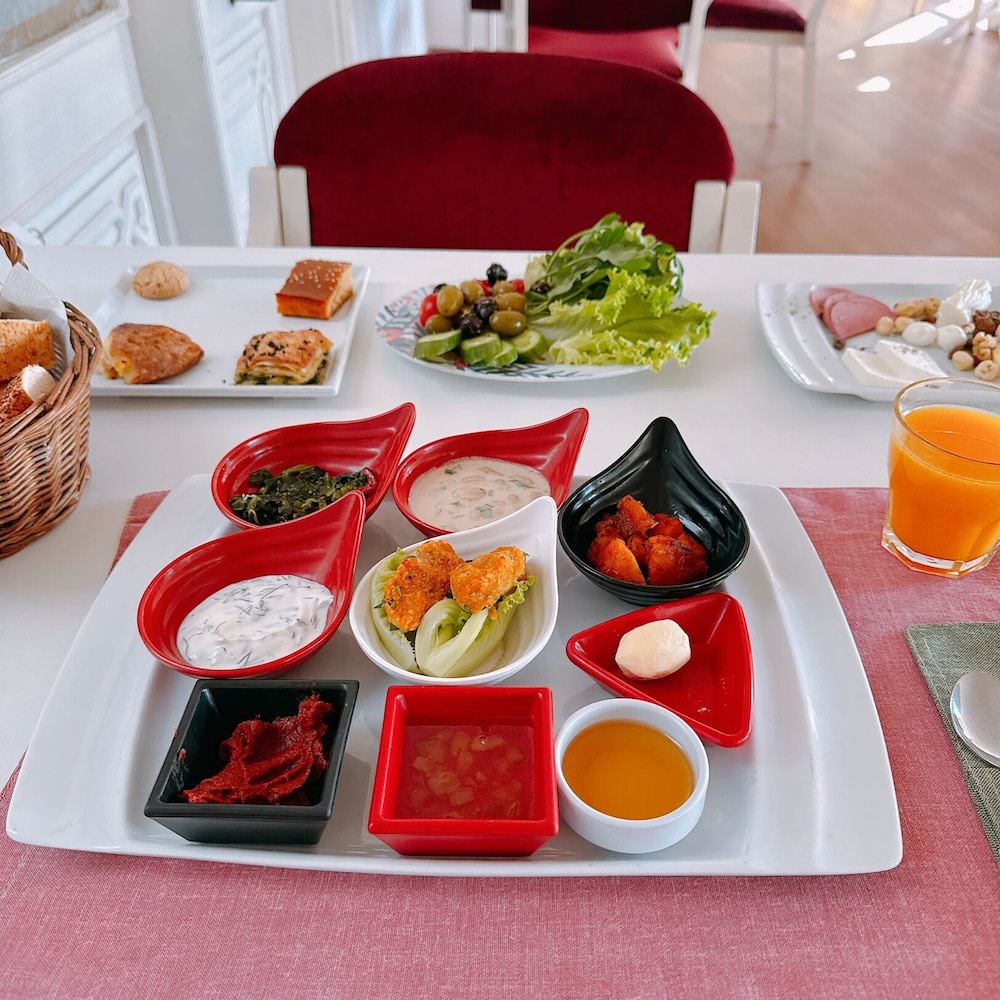 Hotel Adalya Port 30/50