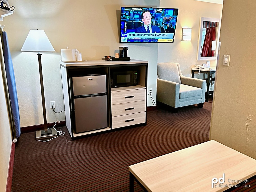 Travel Inn and Suites Flemington 41/50