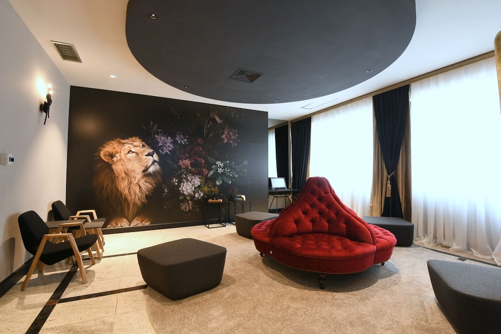 Aparthotel Milenij 24/40