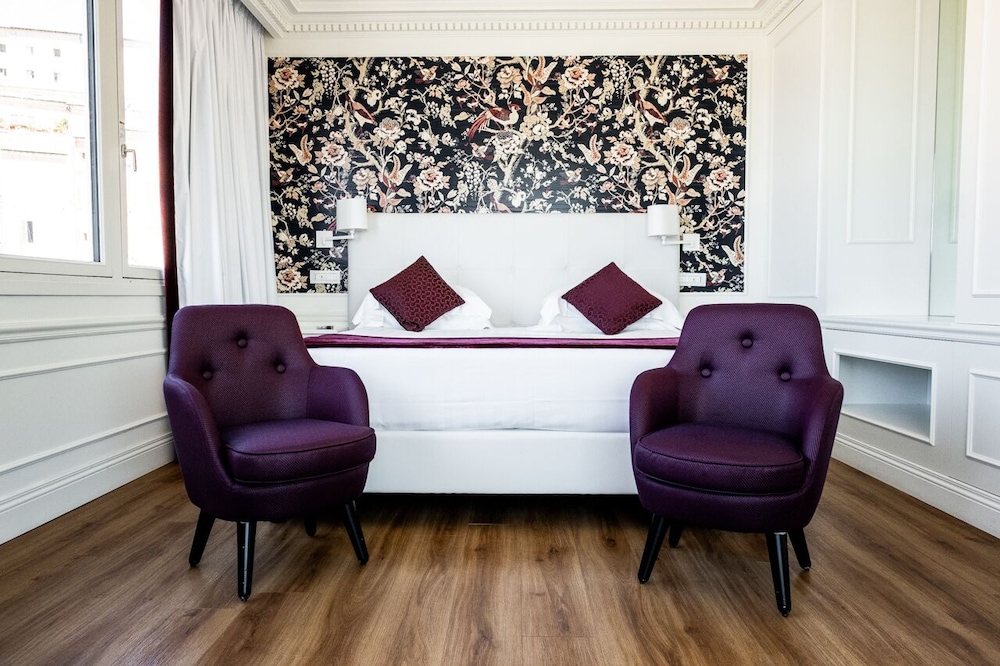 GRAND HOTEL PALACE 47/59